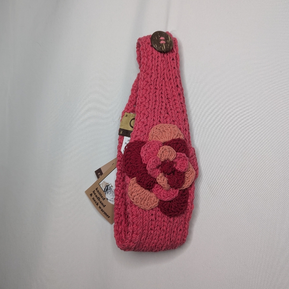 New C.C Cheveux Corp Womens Dark Pink Knitted Ombre Flower Button Headband NWT
